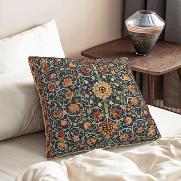 Vintage Floral Velvet Decorative Velvet Throw Pillow Cover 18x18 In… - Picture 4 of 4